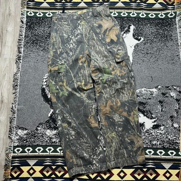 The Unbranded Brand Other - Vintage super baggy faded realtree camo cargo pants w/adjustable waist